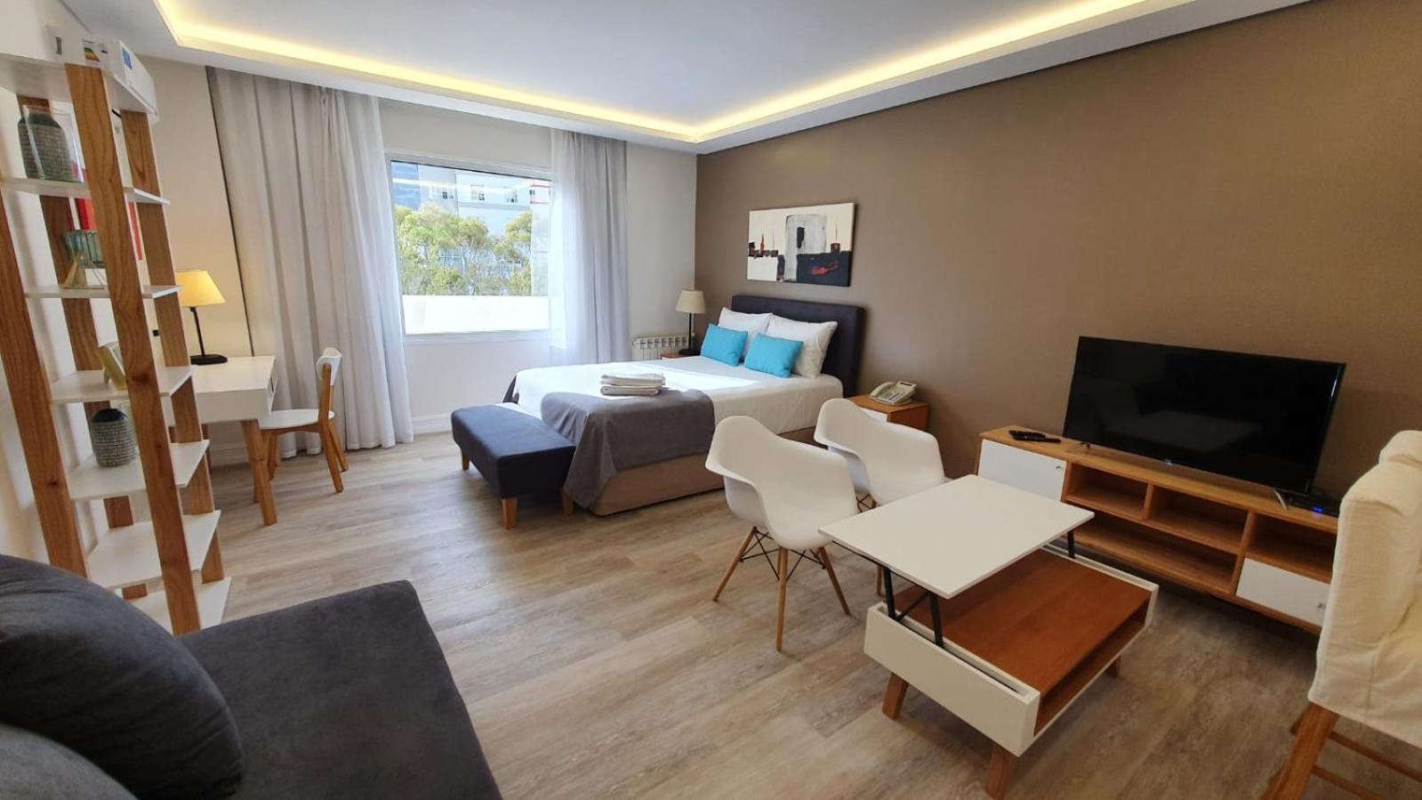 Lucania Palazzo Hotel Comodoro Rivadavia Esterno foto