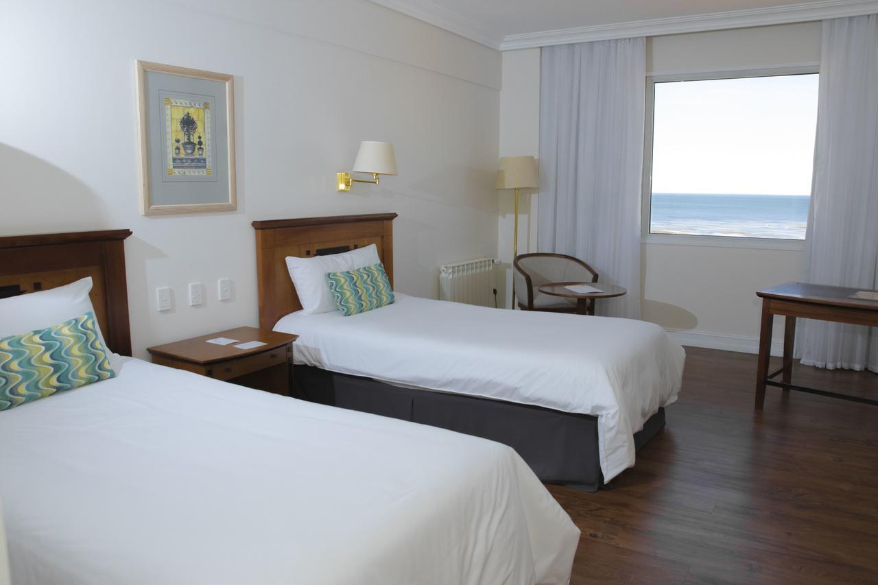 Lucania Palazzo Hotel Comodoro Rivadavia Esterno foto